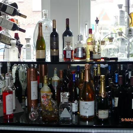 Ammerlaender Hof מלון 3*